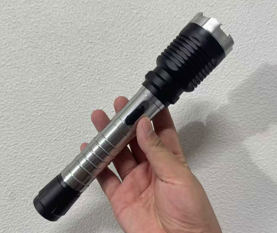 黑鹰1315电棍